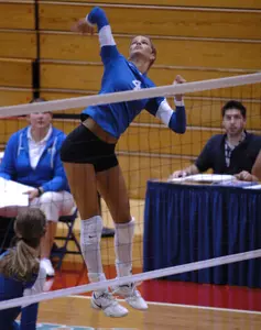 Tara Frantz tied for the team lead with nine kills against Middle Tennessee on Saturday morning.