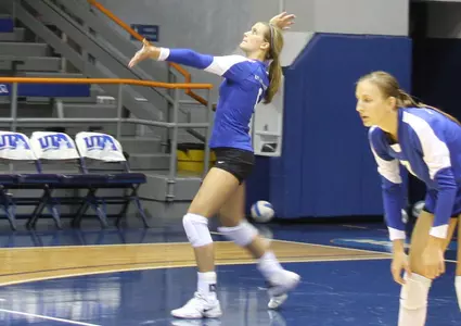 Freshman Anna Schepcoff led the Mavs with two aces and tied for the team lead with three blocks against the Islanders.