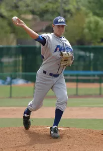 Andy Sauter returns for the Mavericks after leading the team with 85.2 innings pitched in 2008.