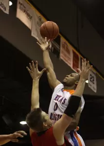 Marquez Haynes soars for two of his 30 points Saturday.