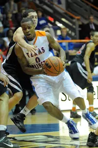 Marquez Haynes finished the week averaging 23.3 points and 2.7 steals per game