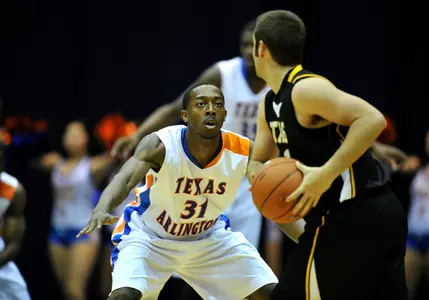 LaMarcus Reed played well at both ends of the floor.