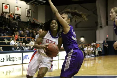 Meghan Nelson scored 13 points, but only played 25 minutes due to foul trouble.