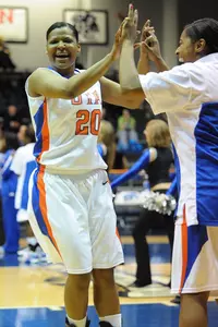 Tamara Simmons had plenty to smile about, leading the Mavericks with 22.