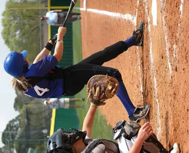 Rebecca Collom finished the game 2-for-3 with a solo home run