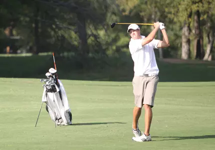 Donald Dowie will be one of seven UTA golfers at the Jim West Intercollegiate.