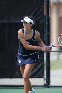 Maria Martinez-Romero went 1-0 in singles and 1-0 in doubles against SELU