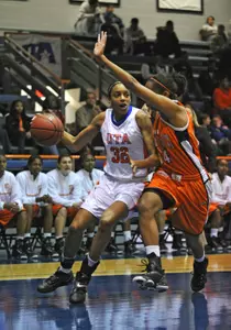 Shalyn Martin finished with a team-high 18 points