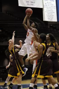 Sauls led the team with nine rebounds.