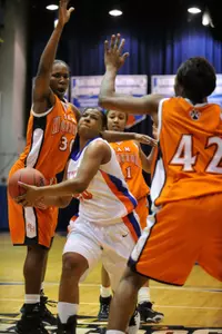 Simmons recorded 24 points Thursday afternoon against Sam Houston State