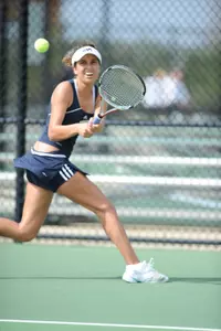 Maria Martinez-Romero improved to 9-0 in singles action