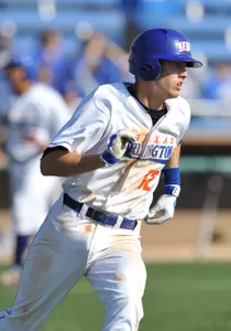Jesse Payne's sacrifice fly in the 11th inning gave UT Arlington a 2-1 win over UTSA on Sunday afternoon.