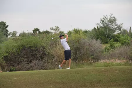 Riley Fleming sits tied for ninth at the Price's Give 'Em Five Invitational.