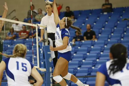 Ashley Bennett led the Maverick offense with 6 kills.