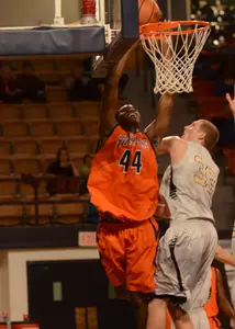 Anthony Walker (above) and Brandon Williams signed with UTA.