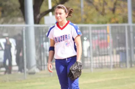 Shelbi Sikes is part of the seven-member class signed by UTA Softball.