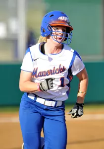 Courtney Zink picked up two hits against Nicholls