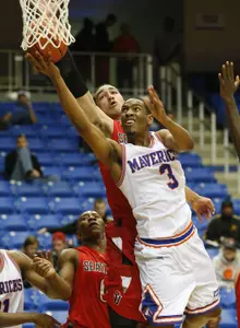 Jamel Outler and UTA fall Thursday night to Seattle.
