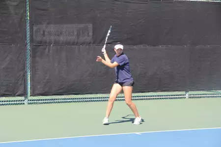 Giada D'ortona won the consolation bracket at Rice.