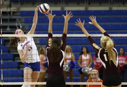 Sophomore Stacey Koch had 11 kills against the Trojans.