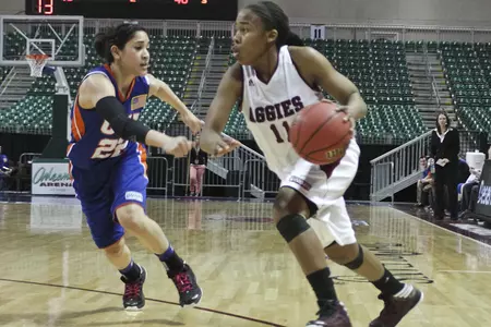 Laila Suleiman paced UT Arlington with 18 points.