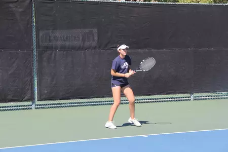 Giada D'ortona went 2-1 at Rice.