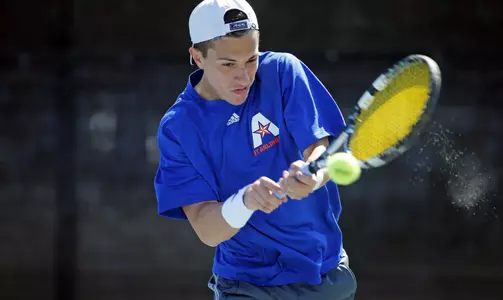 Sophomore Carlos Arbiza was named to the All-Conference Singles First Team.