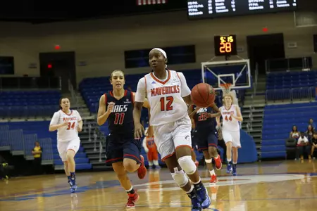 Senior Chaun Williams scored seven points and had two blocks vs. GSU.