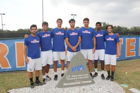 2017 Fall Season UTA Men's Tennis Tea