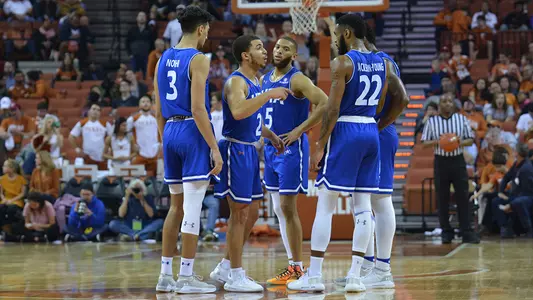 Men's Basketball Huddle Texas