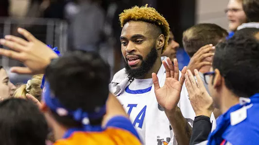 TiAndre Jackson Young High Five Fans