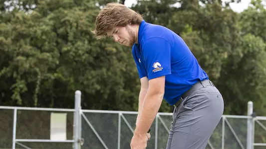 Kyle Cox Putt