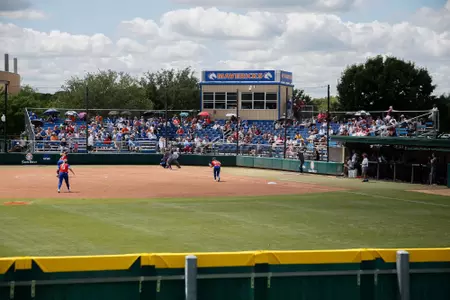 Allan Saxe Outfield