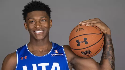 UTA Men's Basketball photo day in Arlington, Texas on September 24, 2019. (Photo/Sharon Ellman Photography)
