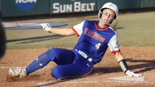 Softball Falls Twice in Day Two in San Antonio