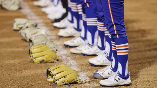 Softball Suffers Tough Loss to No. 1 Oklahoma