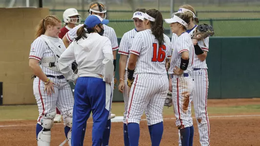 Softball Falls in Final Game of Troy Series