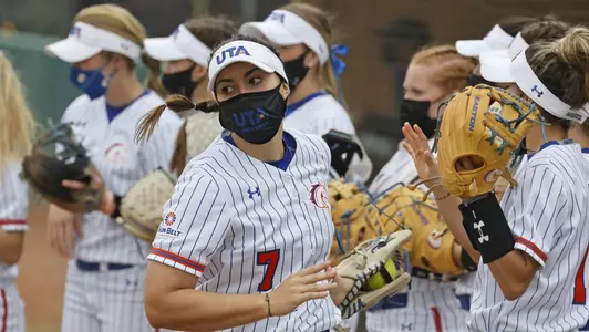 Despite Fourth Inning Rally, UTA Drops Game One Against Louisiana