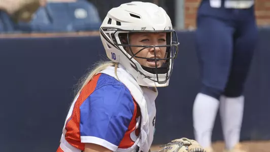 Courtney Ogle Catching