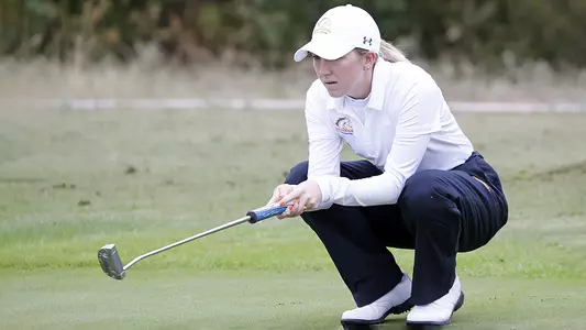 The UT Arlington women's golf team playing in the UTA Invitational presented by Veritex Bank at Texas Rangers Golf Club. in Arlington, Texas on October 19, 2020. (Photo by Gregg Ellman)