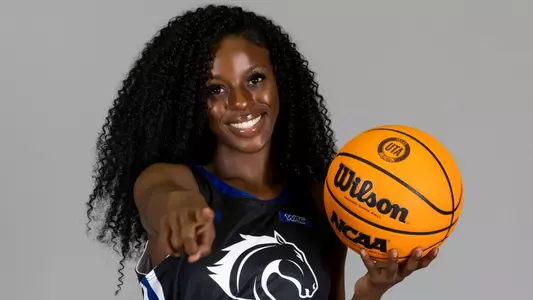 kayla white bio photo 1