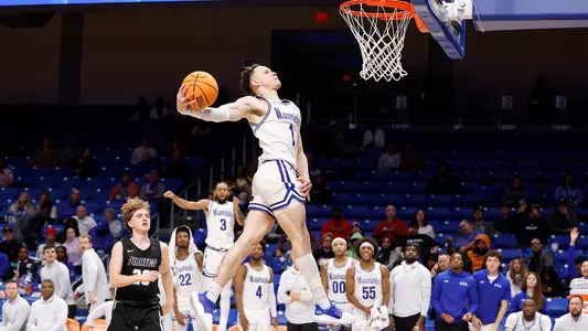Chendall Weaver Windmill Dunk