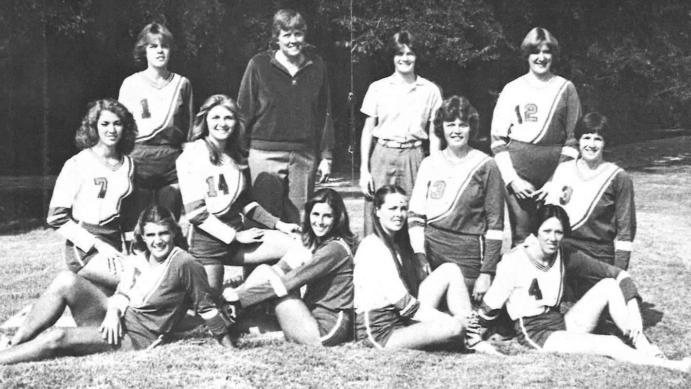 1980 volleyball team photo