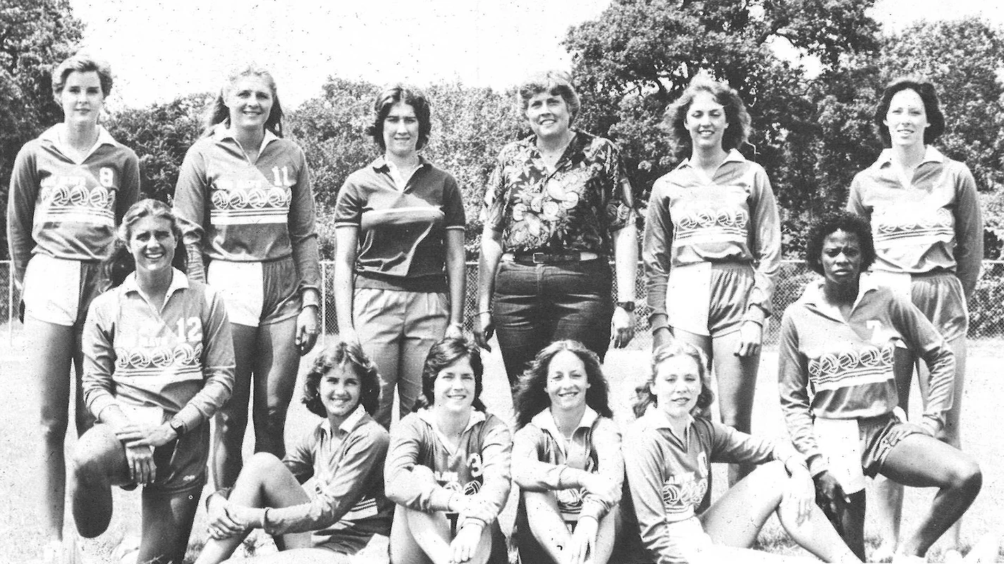 1981 volleyball team photo