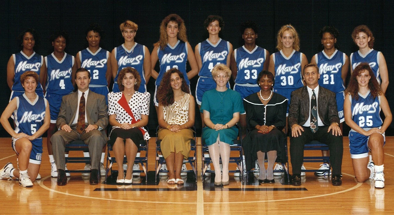 1991-92 wbb team photo