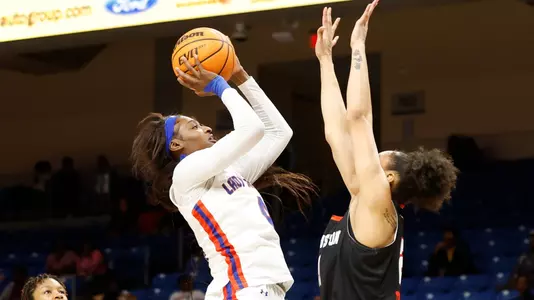 starr jacobs vs sam houston 2-16-23
