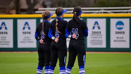 Softball Outfielders