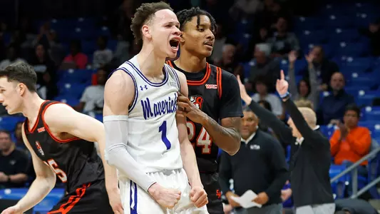Chendall Weaver Yell Celebration