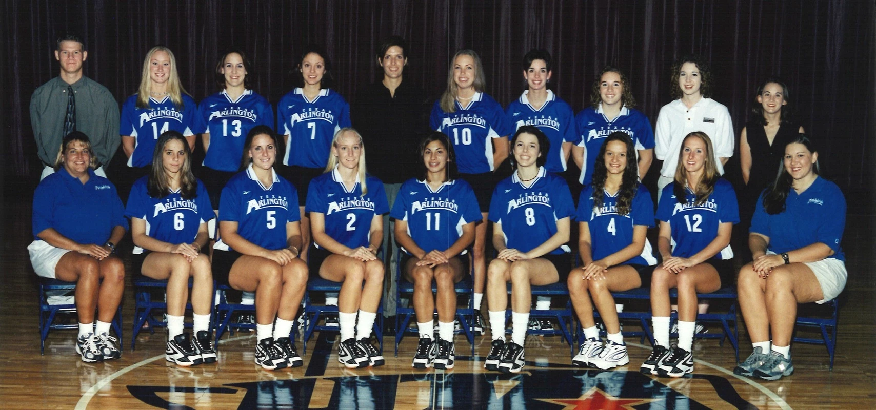 2001 volleyball team photo official
