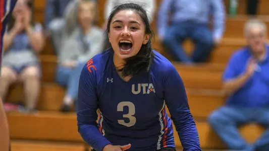 alyssa duran celebrating a point